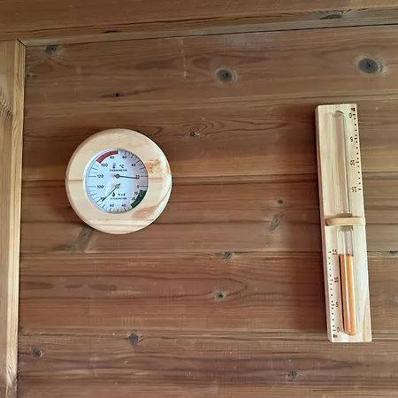 Podzamocky Dvor Aparthotel 3*